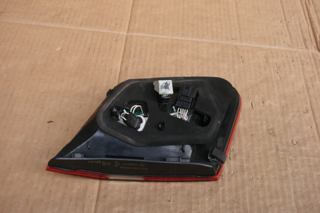 Фара задняя правый  mercedes klasa e w212 седан led европа Оригинал