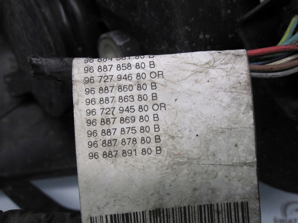 фото №7, Citroen ds3 10r лампа правый перед 9684374780 79998d 9688785880 anglik