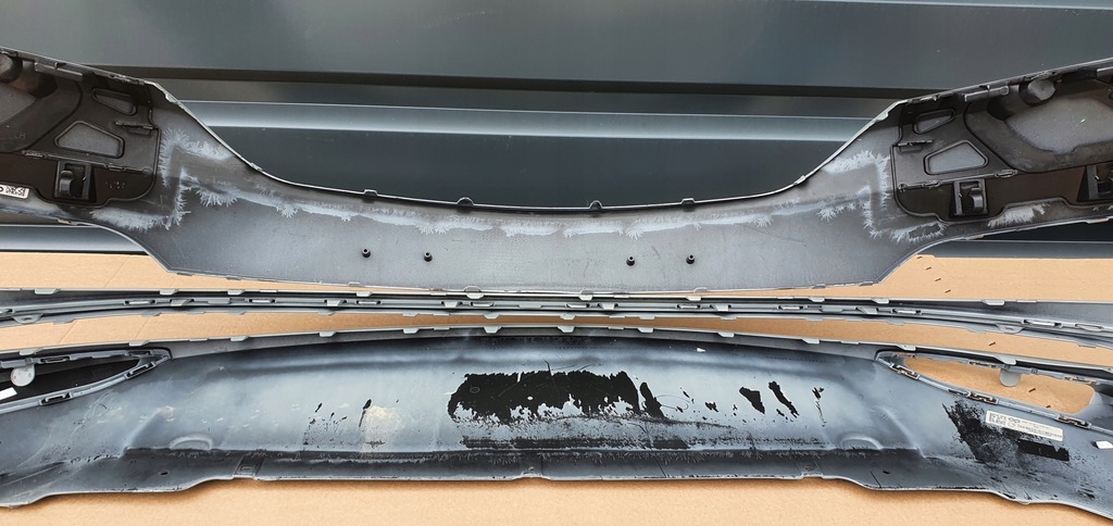 фото №9, Skoda оригинальный номер 57a807221 бампер передний