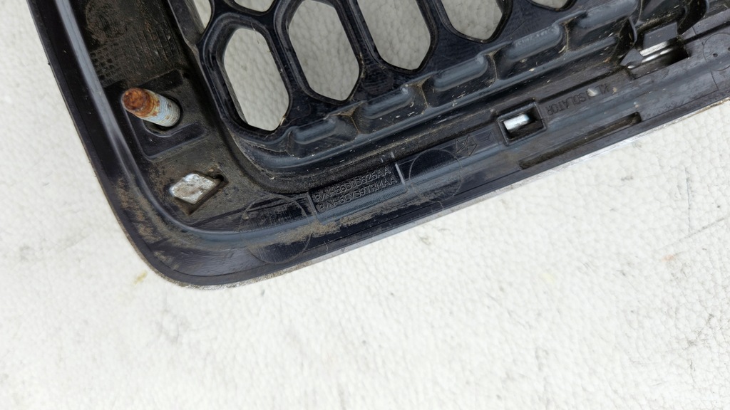 фото №5, Решётка радиатора решётка радиатора хром jeep grand cherokke 68303626aa