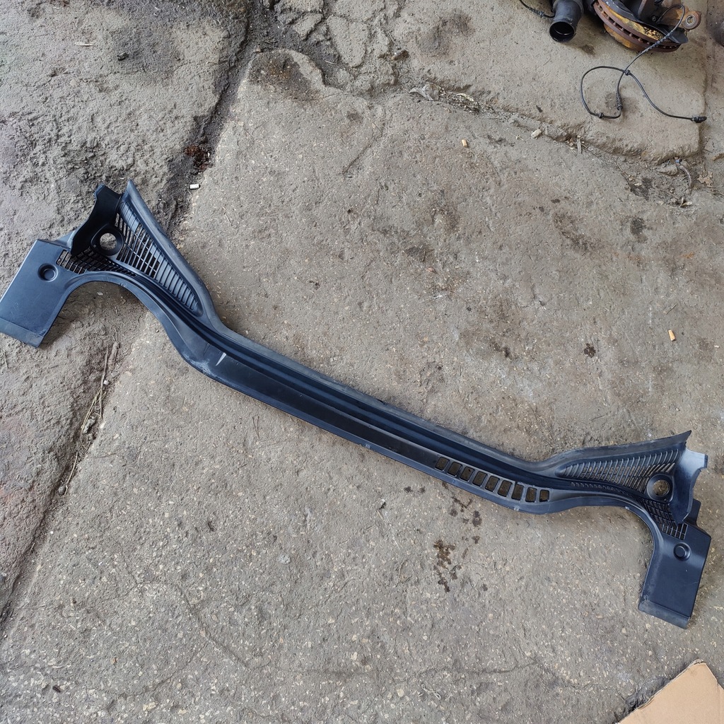 фото №1, Peugeot 508 2013r жабо верхний eu