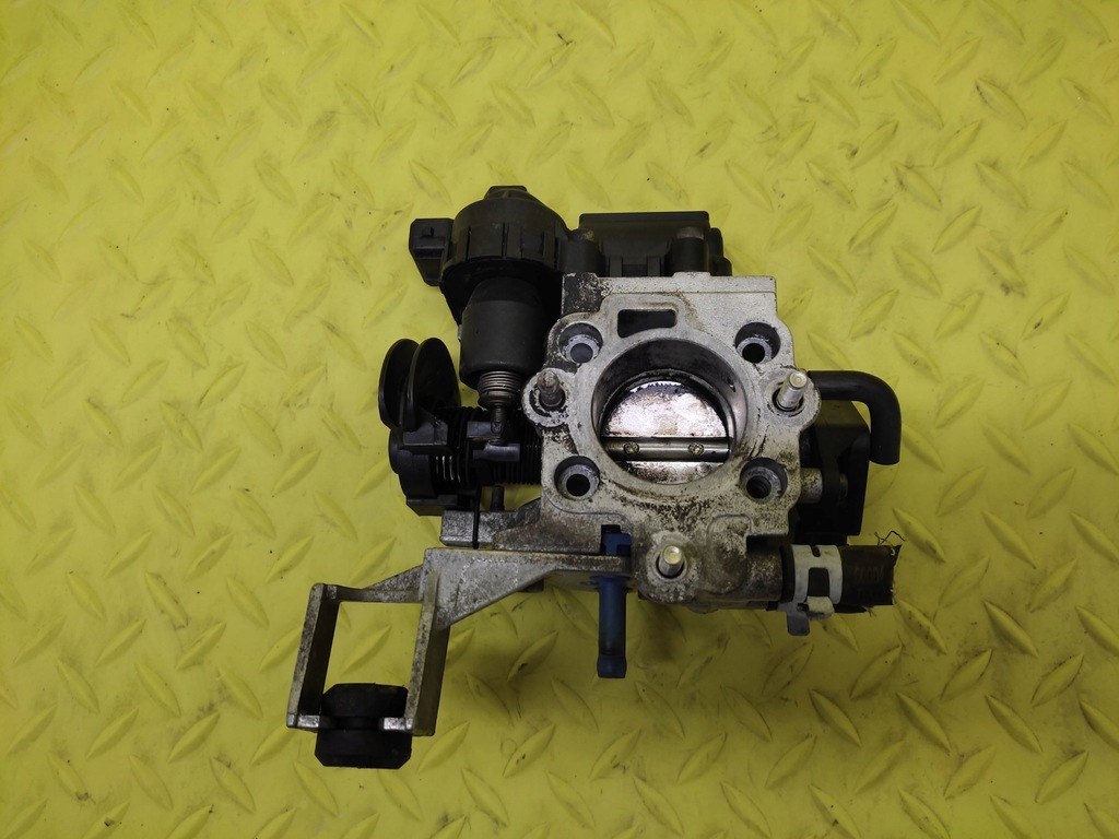 фото №1, Opel corsa c дросельна заслінка 0132008604