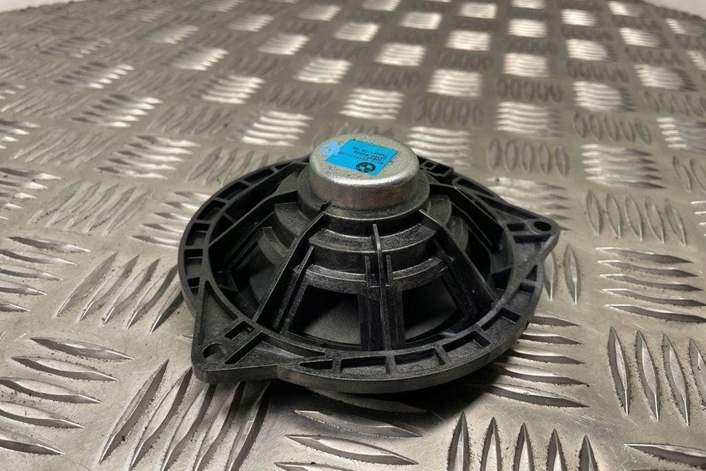 фото №8, Динамик передних правых дверь bmw 3 coupe e92 6945411 3.0l дизель 2012