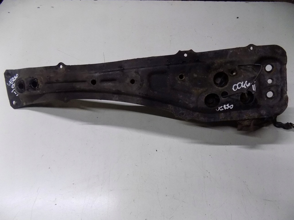 фото №1, Corolla verso ii 2.2 d4d балка wzdluzna