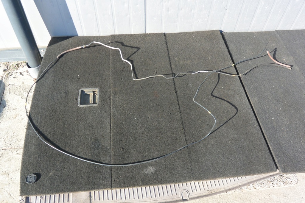 фото №1, Шланг вакуум выхлоп maserati quattroporte eu kpl