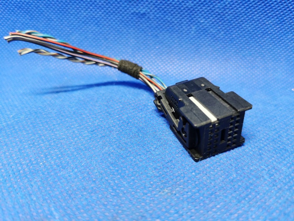 Купити Колодка штекер джгут оригінал bmw 5 gt f07 967285