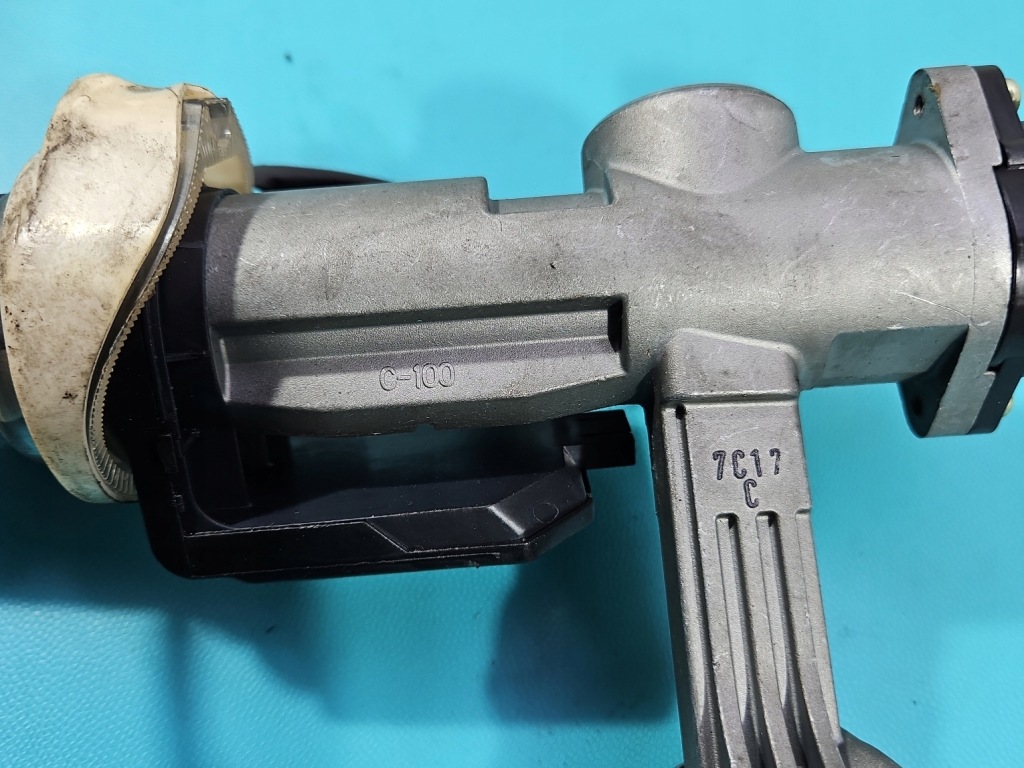 Замок запалювання ключ вкладка opel antara 96673458 Доставка