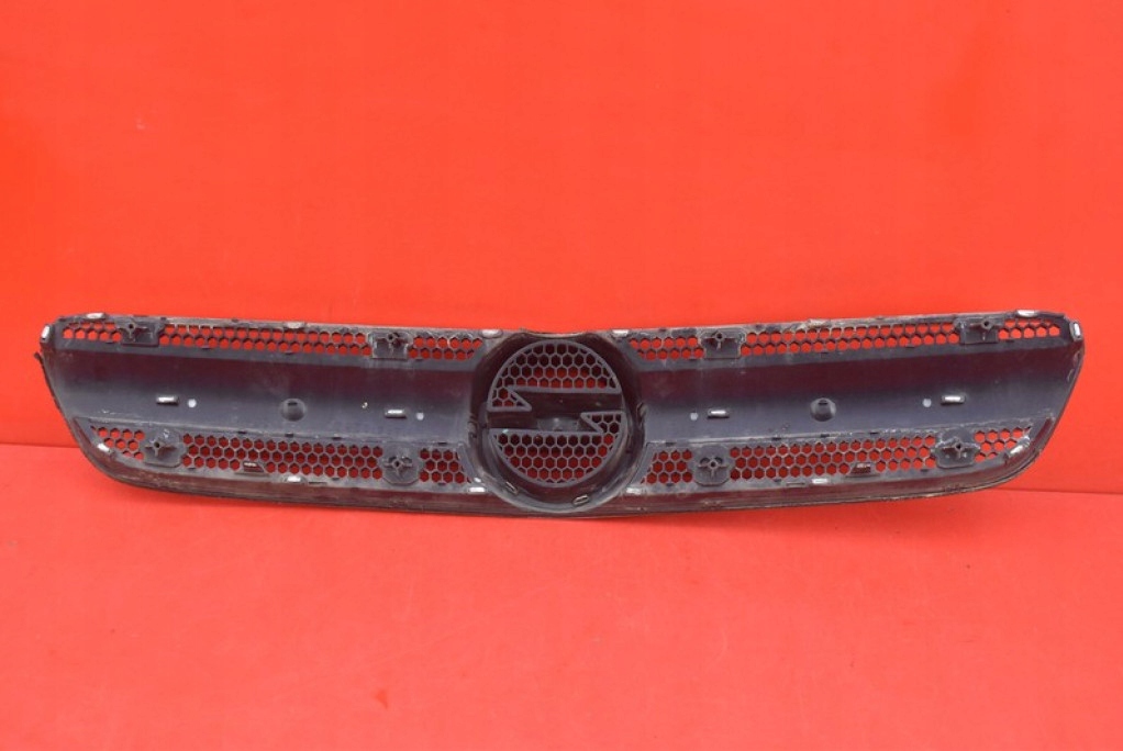 фото №5, Решётка радиатора решётка радиатора белый 13123491 opel signum 03-08