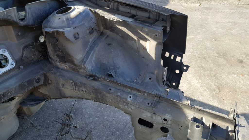 Volvo xc90 1 лонжерон чверть лівий перед Недорого