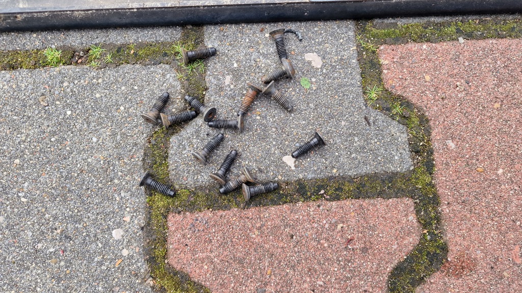 фото №5, Рейлинги кровельные vw multivan t5 7h1860182a 7h1860181a крепления багажа