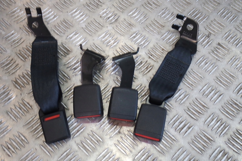 фото №1, Заскочки кліпса поперечина maserati levante комплект