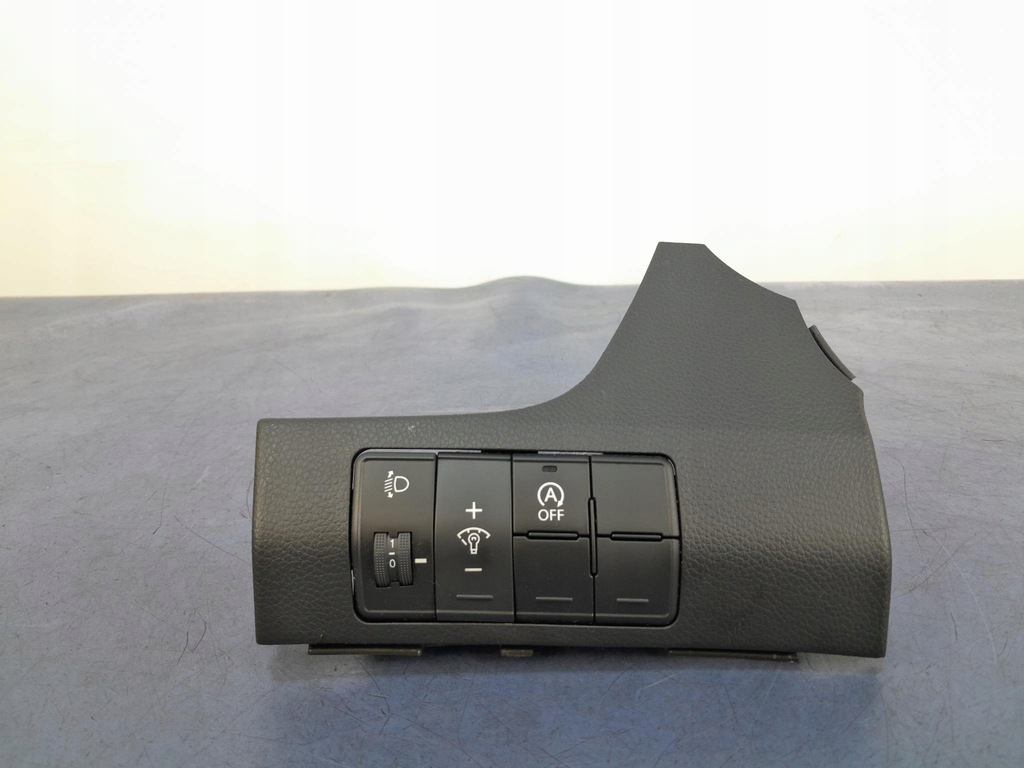 фото №1, Hyundai i30 ii переключатель регулировки света