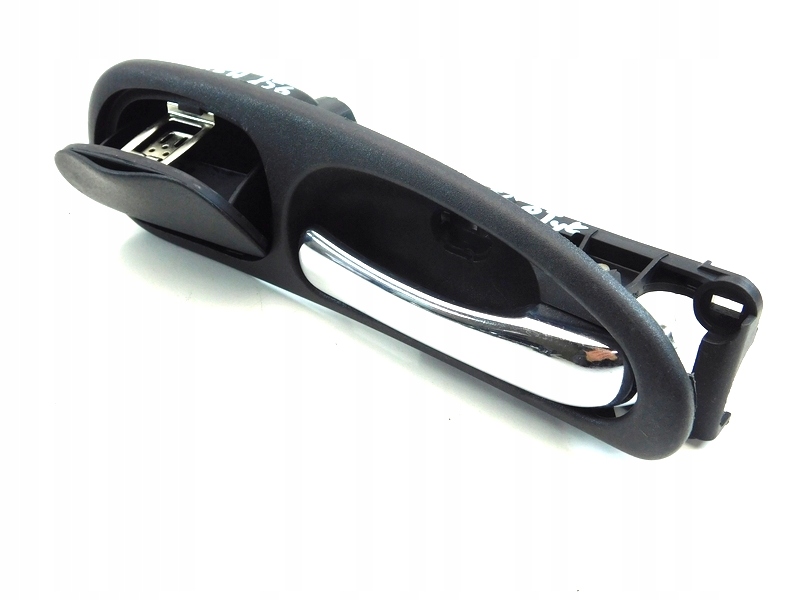 Купити R/18 alfa romeo 156 захист ручка двері p.tył