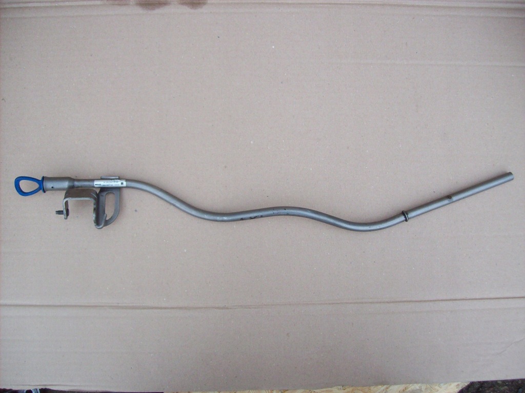 фото №1, Mercedes w117 w176 щуп щуп масла a45 amg