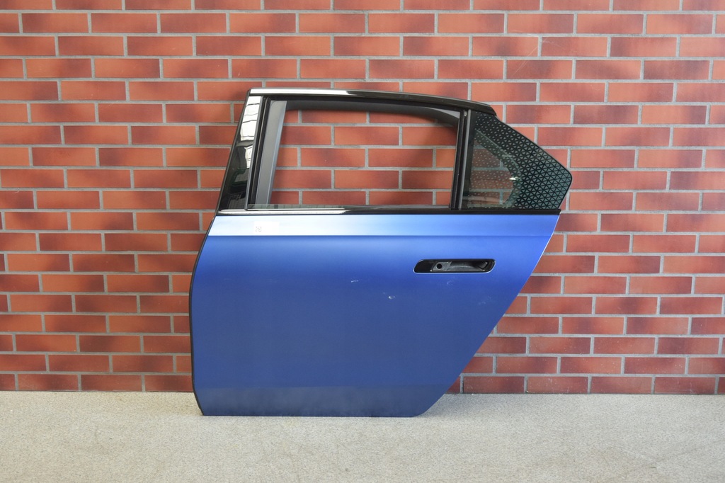 фото №1, Дверь левая задняя задние bmw 7 g70 i7 g70