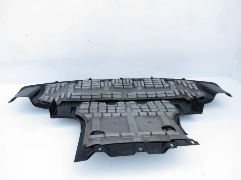 Защита двигателя audi q7 7l8825285 Цена