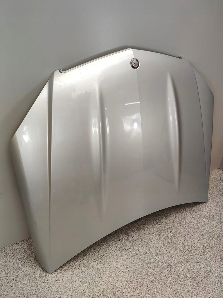 фото №13, Mercedes w204 c63 amg kompletny перед бампер капот крила лампи