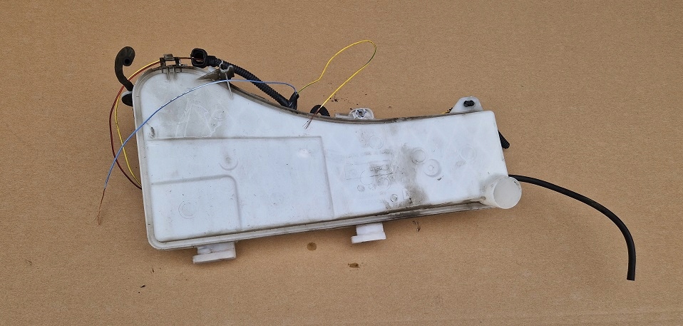 фото №1, Opel grandland x бачок жидкость омывателя