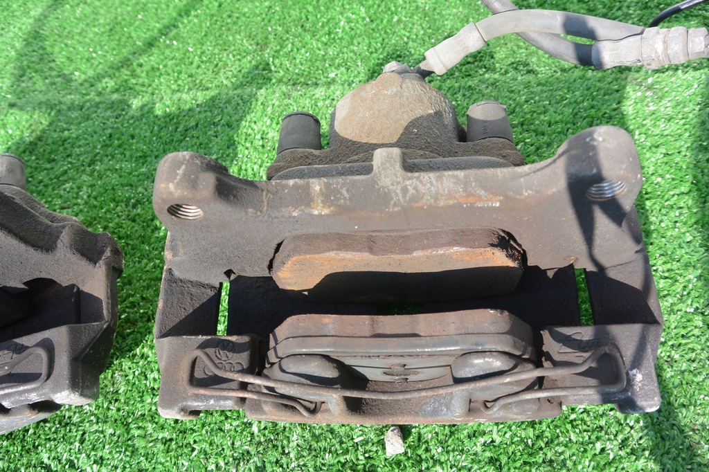 фото №5, Суппорт тормозной перед vw passat cc b7 golf kpl