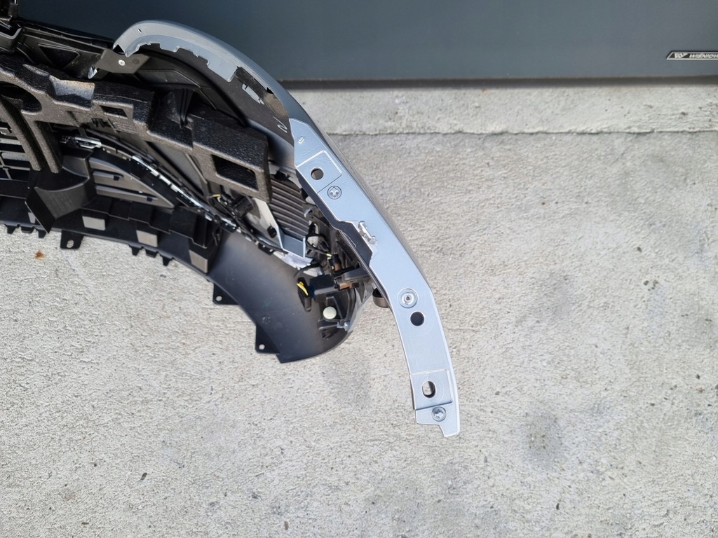 фото №9, Mercedes eqc w293 293 бампер перед передній kpl