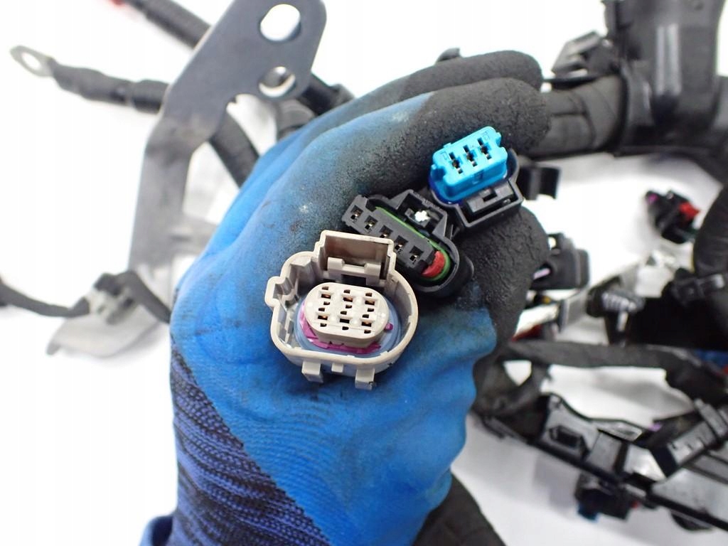 Жгут электропроводка двигателя e-pace 2.0d i4 d200 mhev Цена