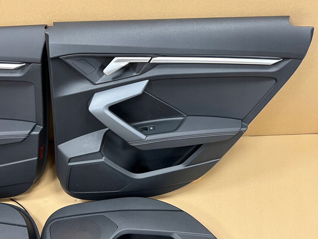 фото №14, Audi a3 8y сидіння шкіра оббивка