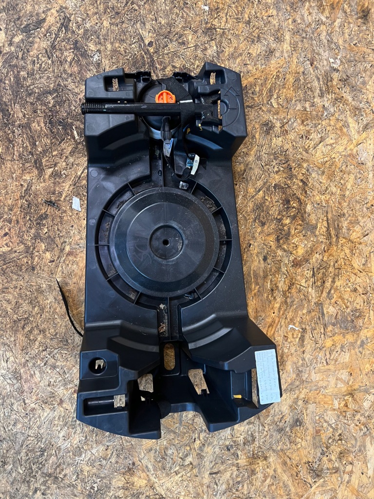 фото №1, Вкладыш колеса запасного ушко буксировочный renault scenic iv 997502156r