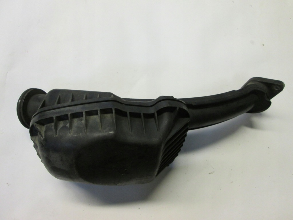 фото №3, Volvo v60 s60 ii 2.4 d5 труба резонатор повітря