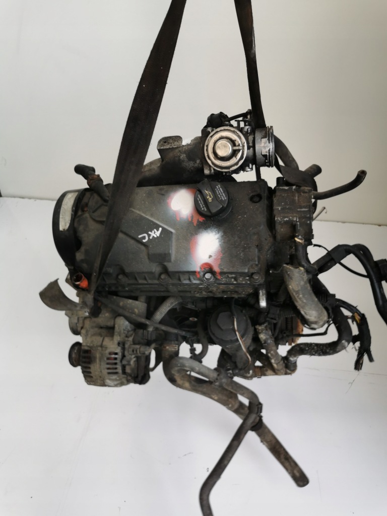 Двигатель комплектный  vw transporter t5 multivan 1.9 tdi axb axc Недорого