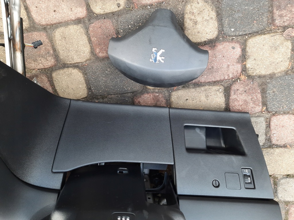 фото №5, Peugeot 308 i приборная панель консоль приборная подушка безопасности