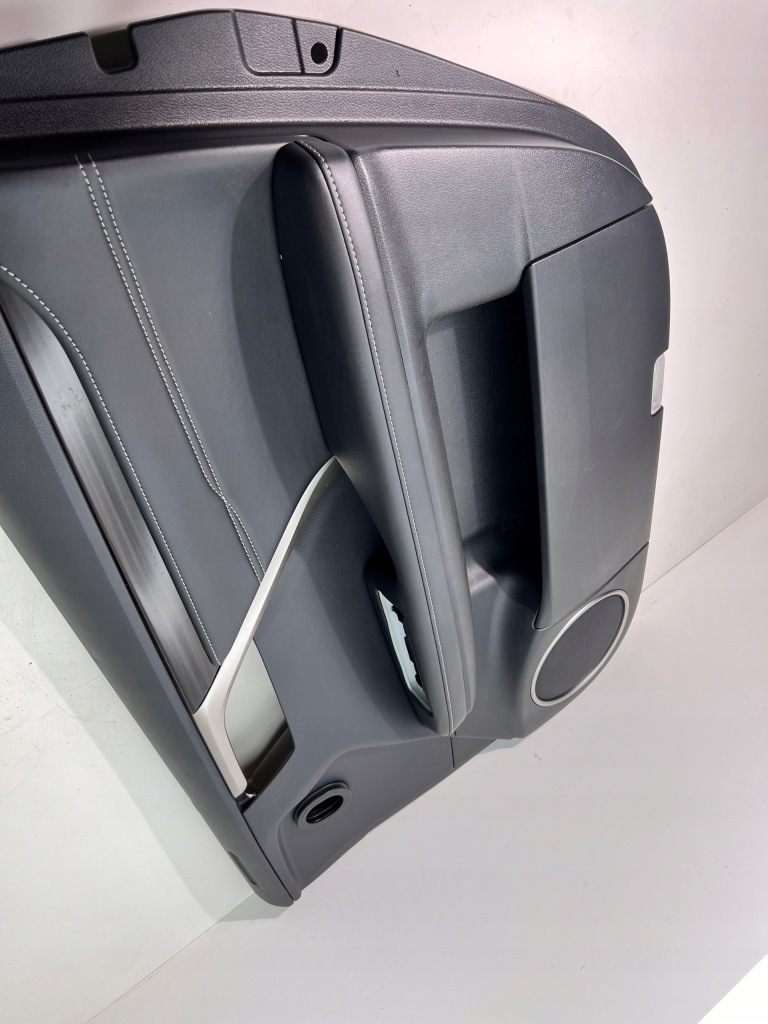 фото №2, Lexus rx450h iv обшивка двері правий перед