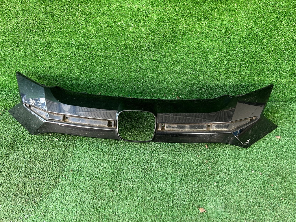 фото №1, Honda hrv hr-v ii решётка радиатора решётка радиатора перед 7112-t7w-00