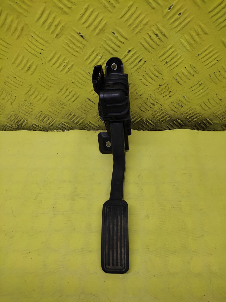 фото №1, Mazda 5 2.0 td педаль потенціометр газу 1988003480