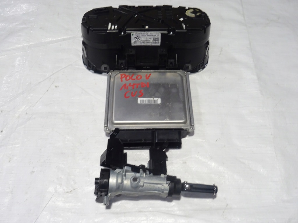 фото №7, Бортовой компьютер блок управления счетчик набор vw polo v 5 6c0 6c lift 14-17 1.4 tdi cus