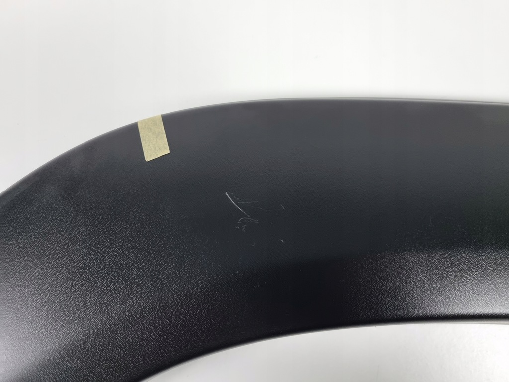 фото №5, Toyota xilux 2015- молдинг накладка крыла передняя правая перед