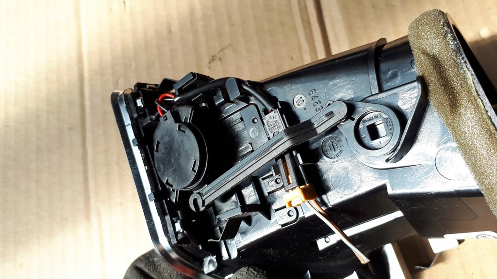 фото №9, S4 b8 a4 решётка обдув правая 8t1820902c europa