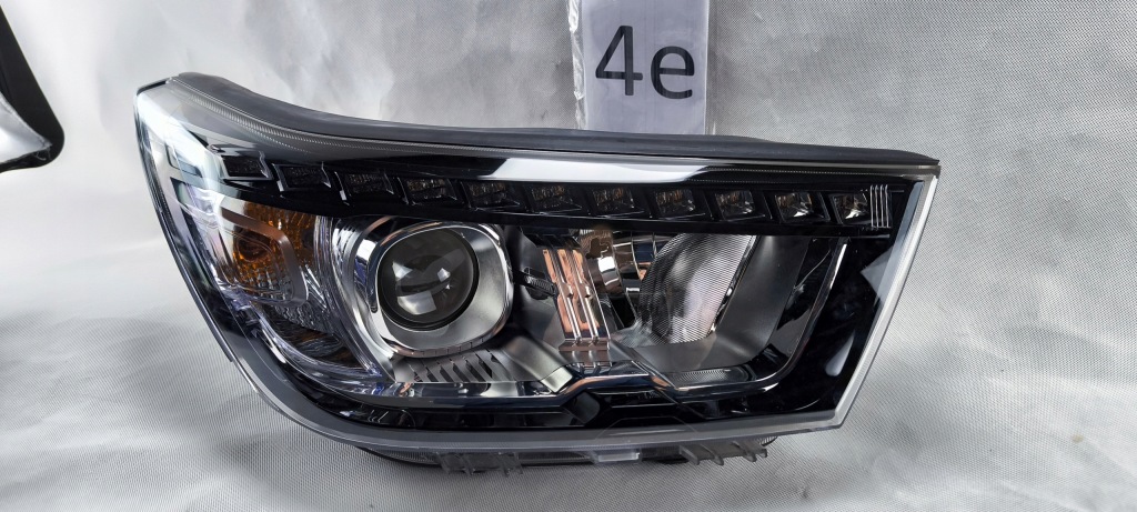 фото №3, Ssangyong tivoli фара led правий лампа права фара 8310235300