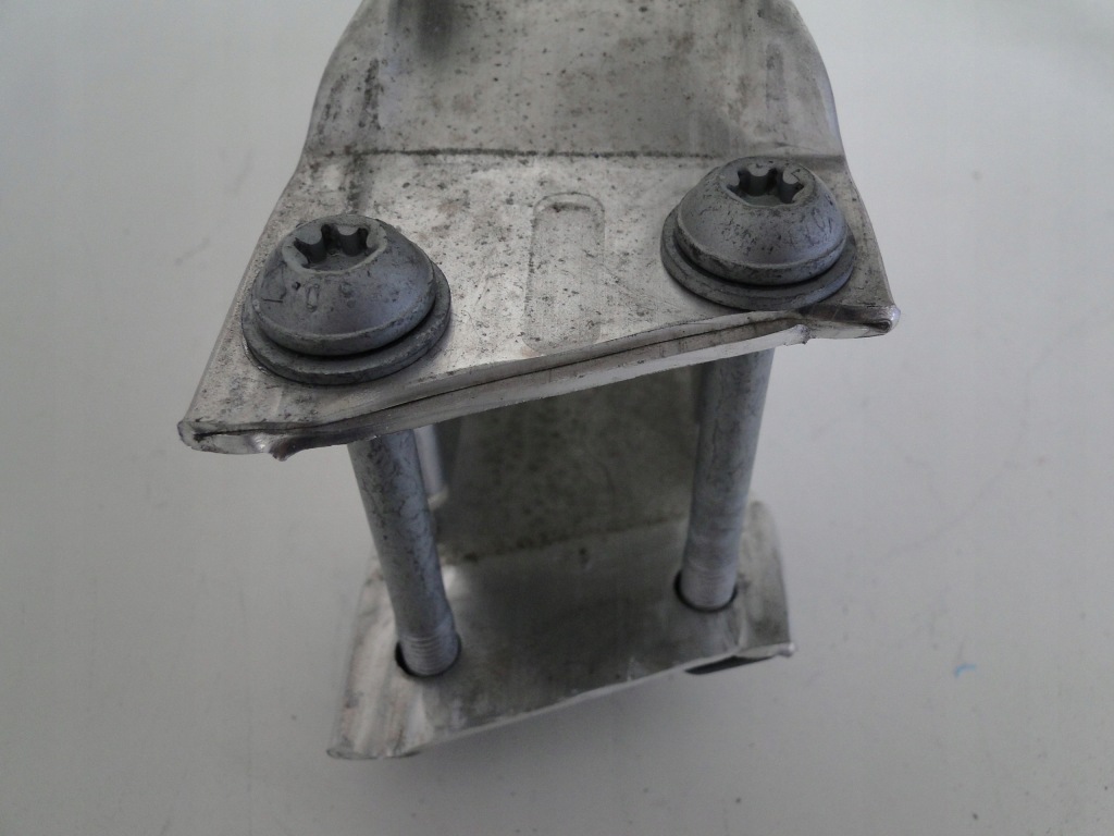 Mercedes панель фары левый зона деформации кронштейн cls 218 c218 x218 w218 lift Недорого