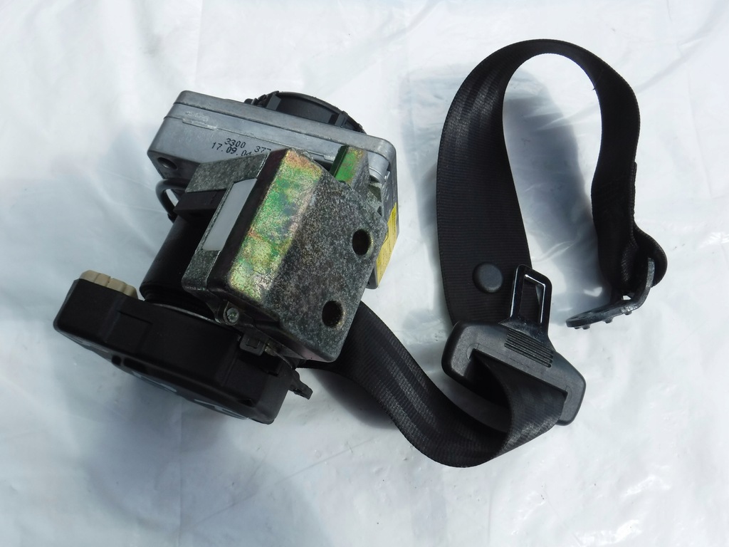 фото №7, Pas безпеки volkswagen оригінальний номер 3b5857806d