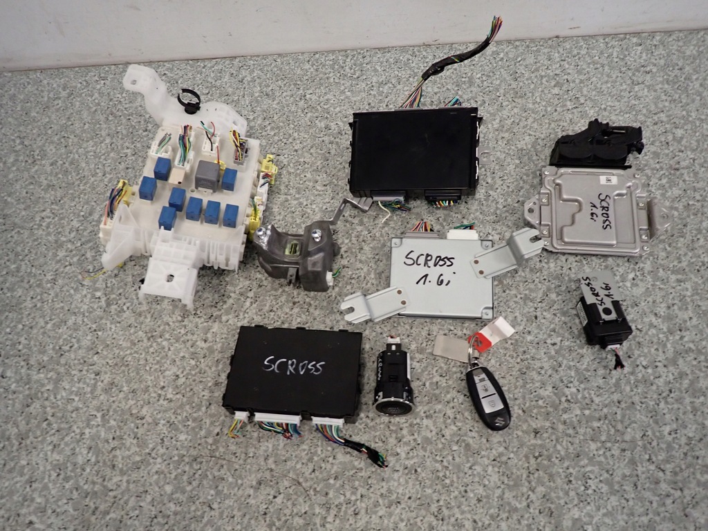 фото №7, Suzuki sx4 s-cross 1.6i 13-16 набір стартовий бортовий комп'ютер