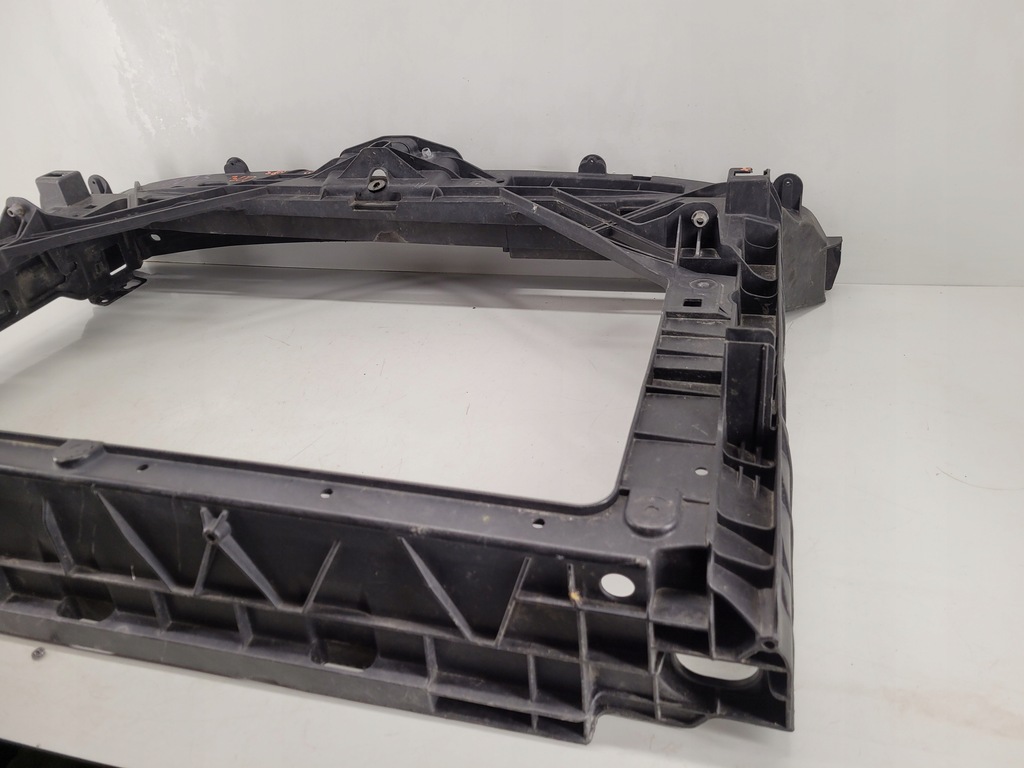 фото №11, Skoda rapid 5ja pas передний усилитель