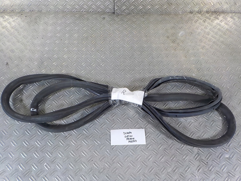 фото №1, Jumpy expert proace iii 18- прокладка двері перед правий