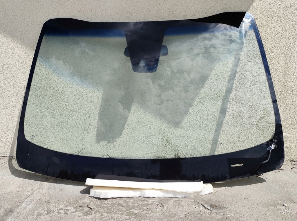 фото №2, Скло передня лобове + датчик + дзеркало kia sorento gt 2019 r
