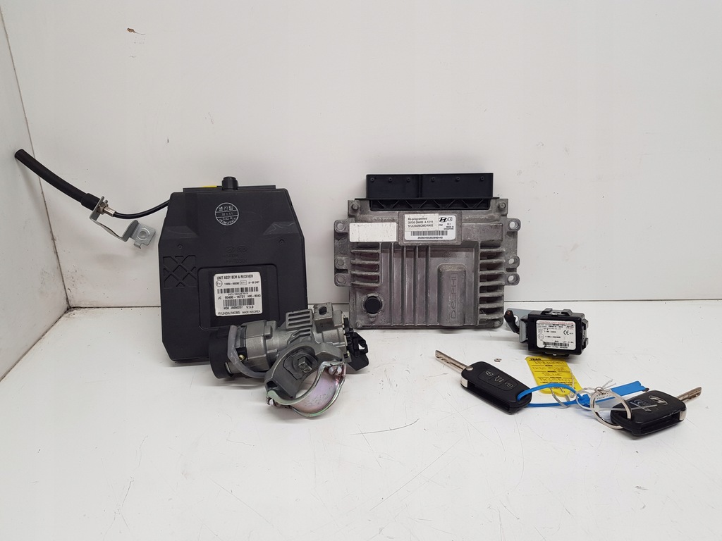 фото №1, Hyundai ix20 бортовой компьютер замок зажигания bcm 39130-2a400