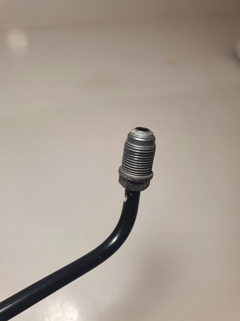 фото №3, Audi q3 tiguan трубка шланг тормозной