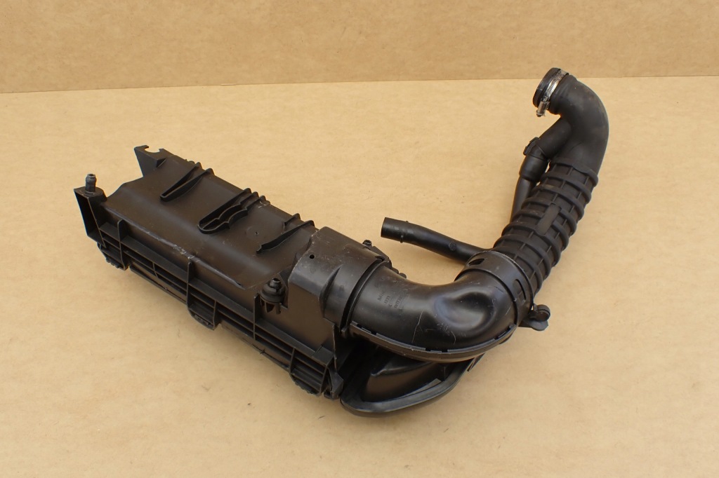 Mini clubman r55 r56 r57 1.6 16v корпус фільтра повітря труба 7576691 в Україні