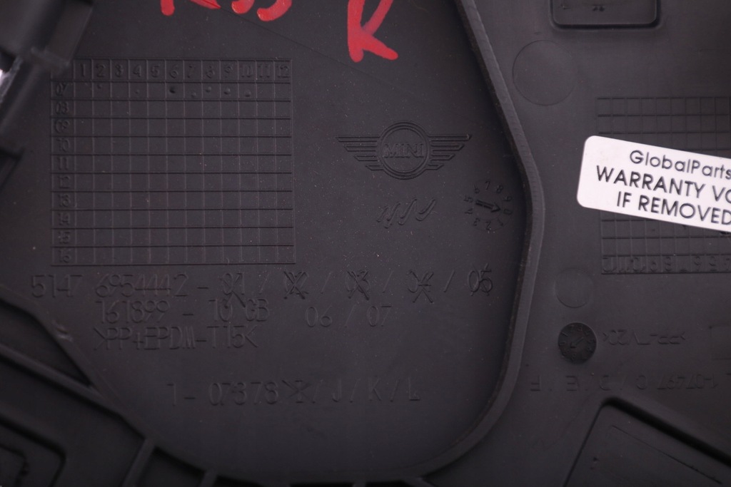 фото №12, Mini r55 clubman корпус пластик багажника правая