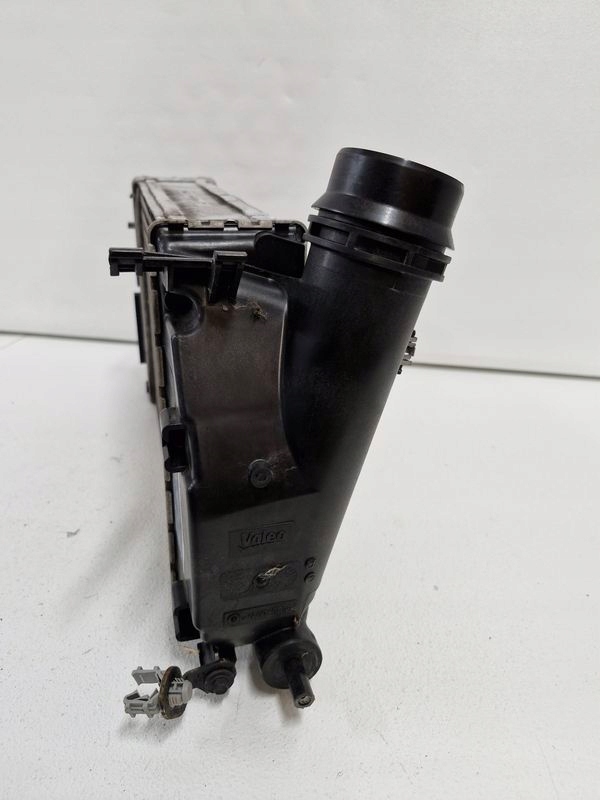 Nissan qashqai j11 megane iv 4 1.6 dci радіатор повітря інтеркулер в Україні