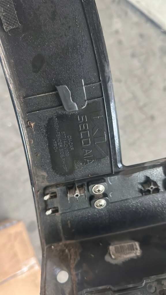 фото №6, Kia ev6 2021- молдинг na крыло правая передняя