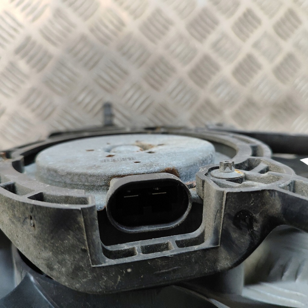 фото №8, Renault twingo ii 2008 захист вентилятора радіатора